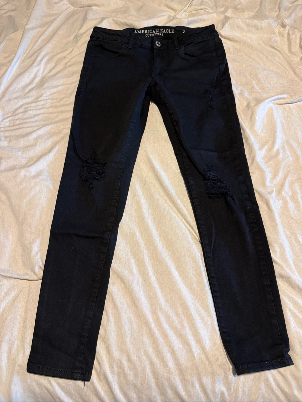 American Eagle Super Stretch X Black Ripped Jeggings